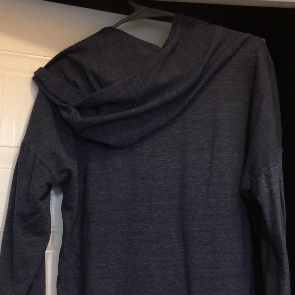 Calvin Klein Pullover - image 3